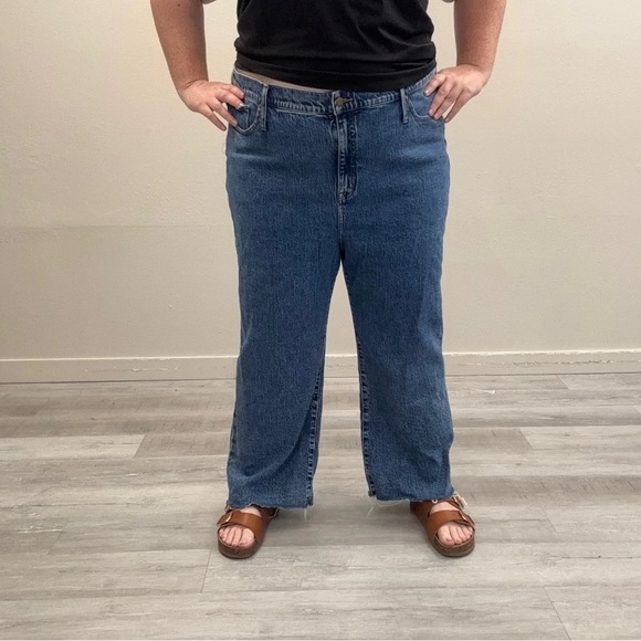 J. Crew Slim Wide Leg Jeans - Size 24 - Picture 3 of 6